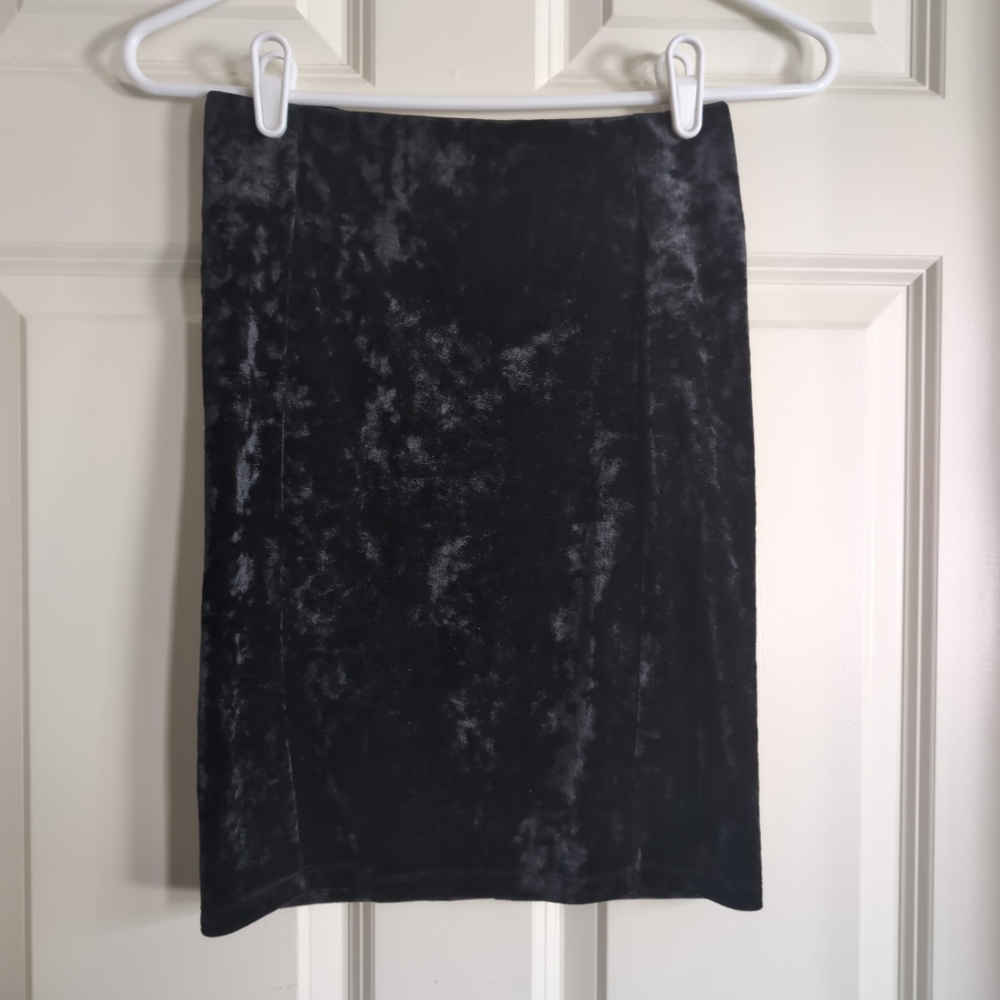 Black crushed velvet bodycon high rise mini skirt or tube top